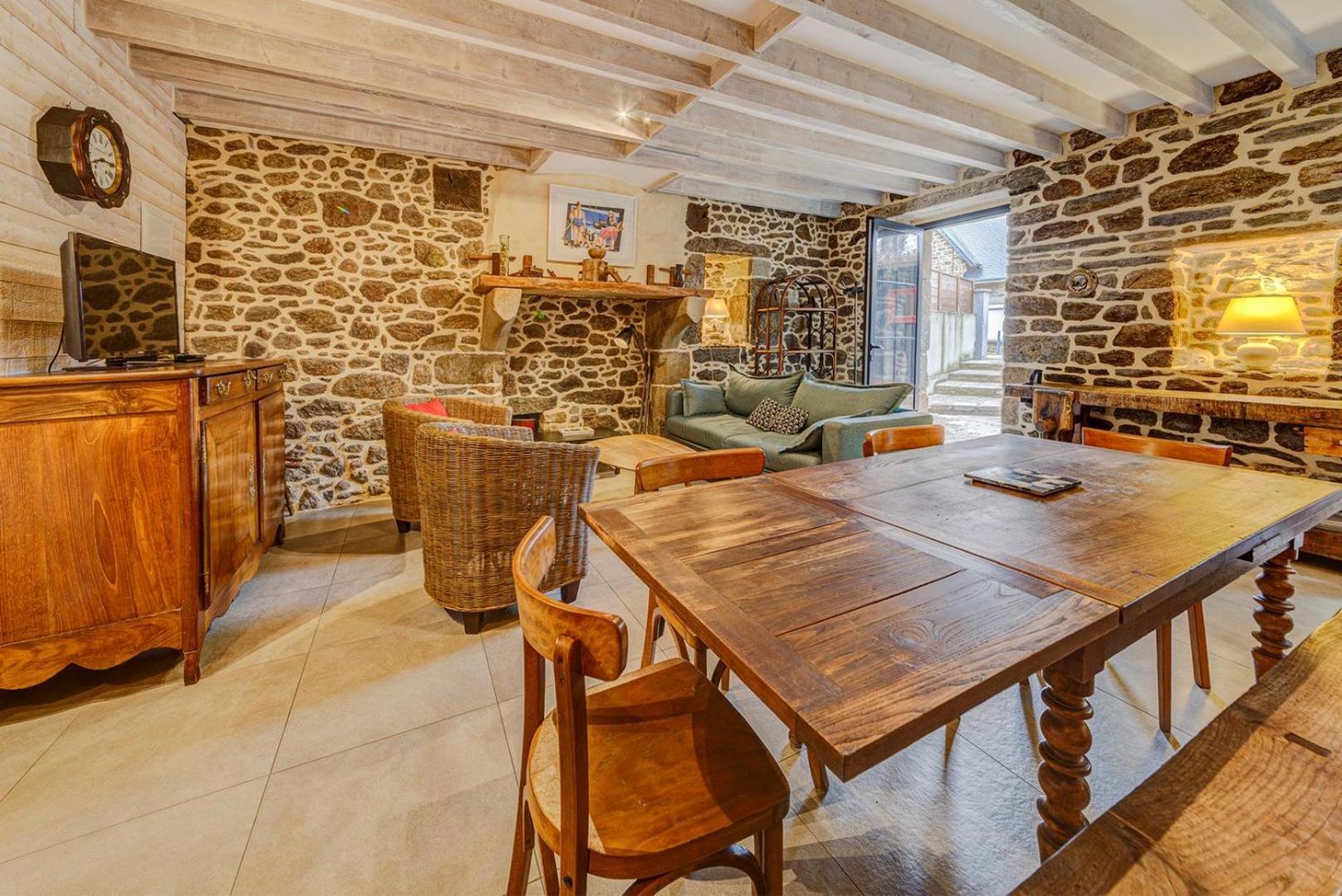 Minihic - Belle Maison 3 Chambres- Proche Mer Saint-Malo Exterior photo